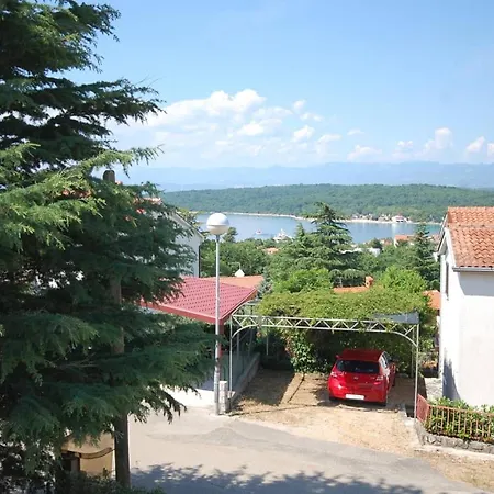 With Parking Space Njivice, Krk - 21762 * نجيفيش