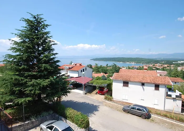 With Parking Space Njivice, Krk - 21762 Apartamento *
