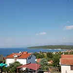 With Parking Space Njivice, Krk - 21762 Apartment Njivice