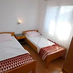 With Parking Space Njivice, Krk - 21762 Apartment *