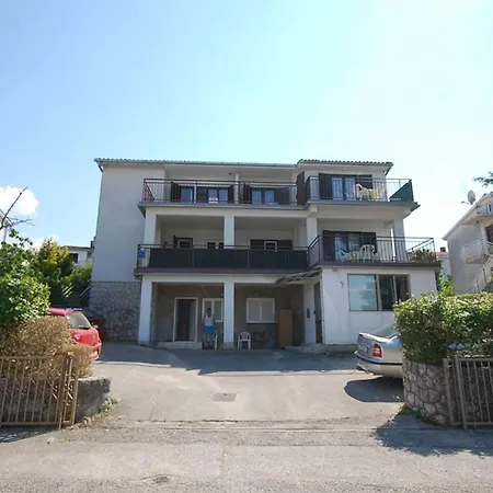 With Parking Space Njivice, Krk - 21762 Apartment