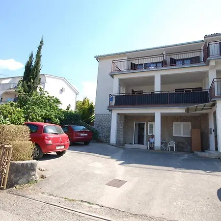 Apartment With Parking Space Njivice, Krk - 21762 Njivice